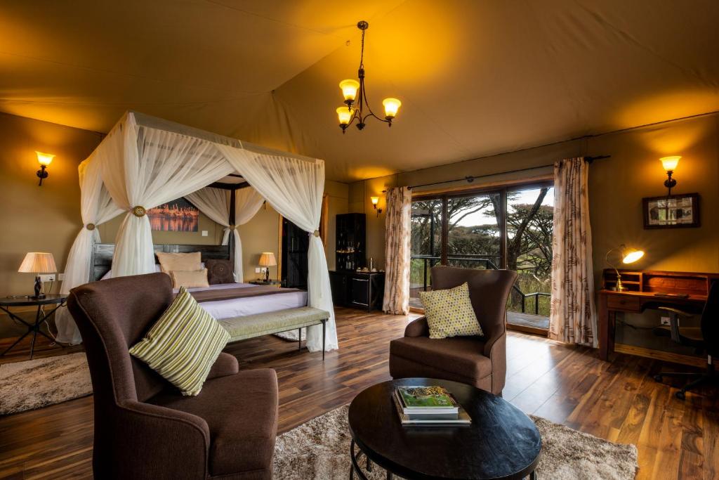 Lions Paw Tented Camp with Gladys Adventure & Safaris